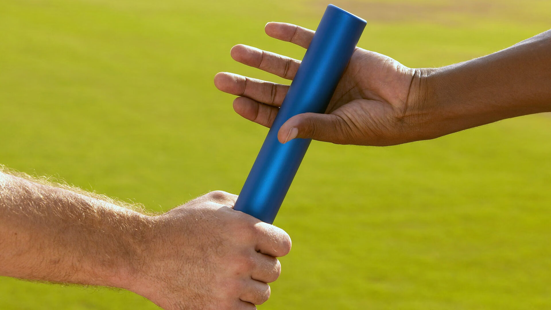 德甲争冠格局逐渐明朗,德甲争四